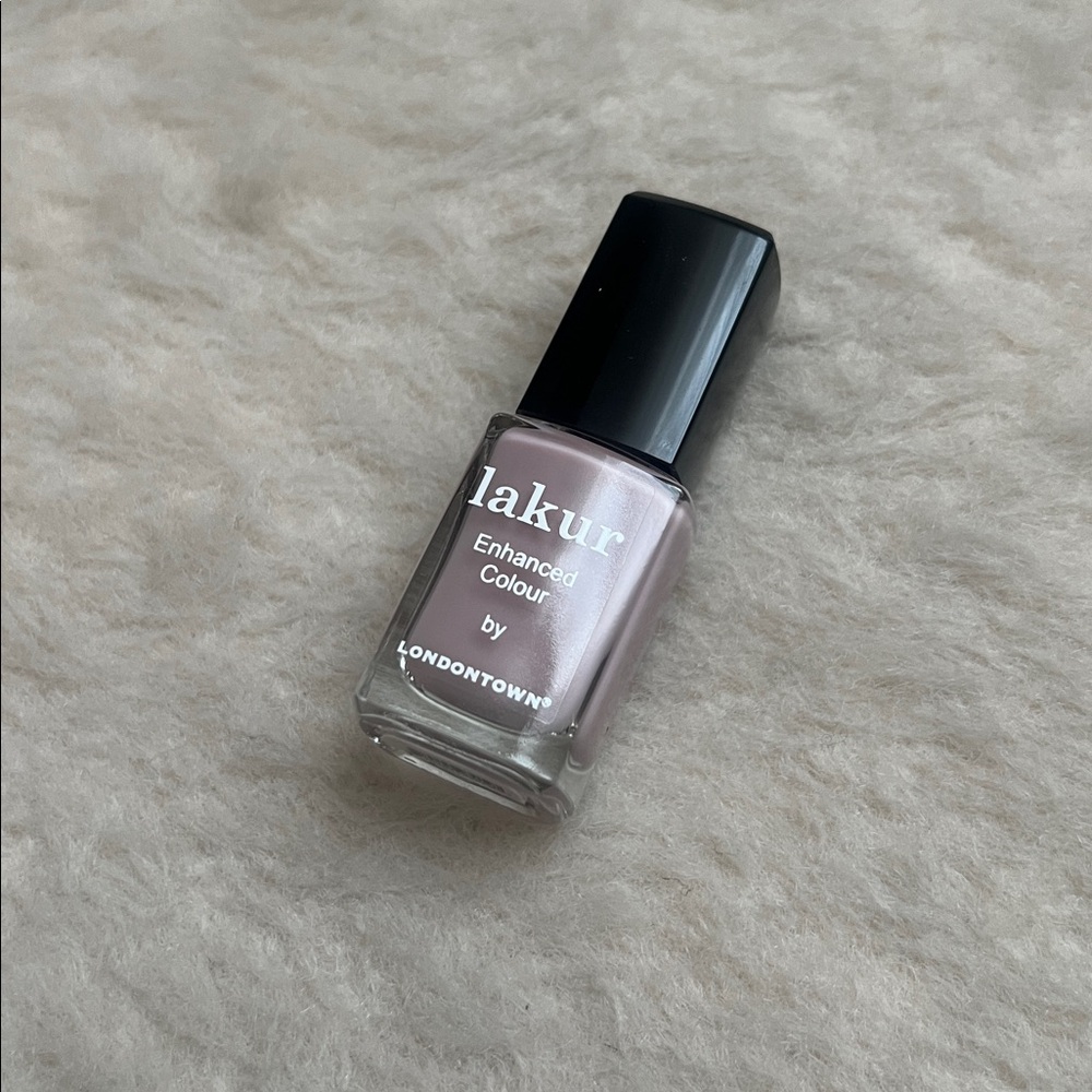 Londontown enhanced color polish - shade is Dream State